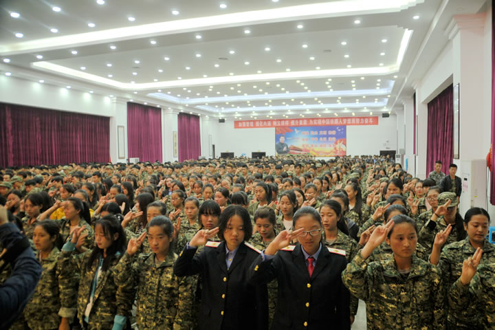 渭南軌道交通運(yùn)輸學(xué)校感恩教育公開(kāi)課